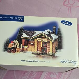Department 56 Snow Village Woody's Woodland Crafts Cabin